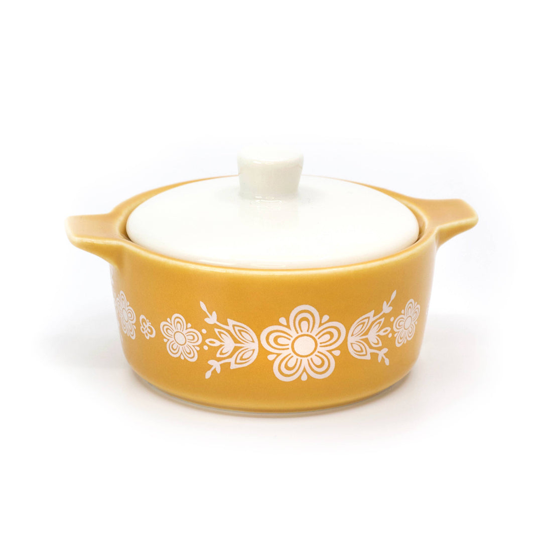 Twinkltoast - Pyrex-Inspired Butterfly Gold Casserole Ceramic Trinket Box