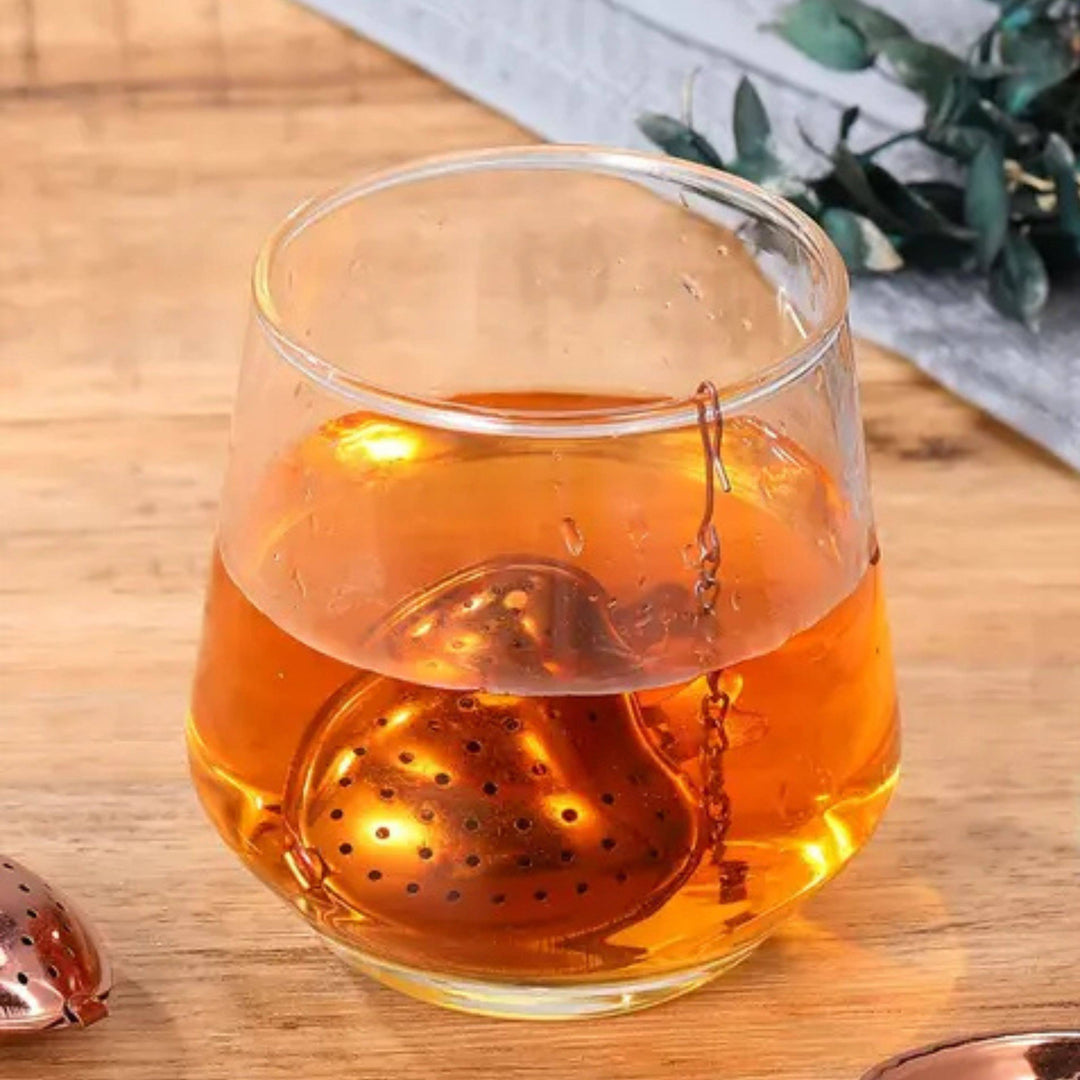 Magnifique Hearts - Heart-Shaped Stainless Steel Tea Infuser Bronze Color
