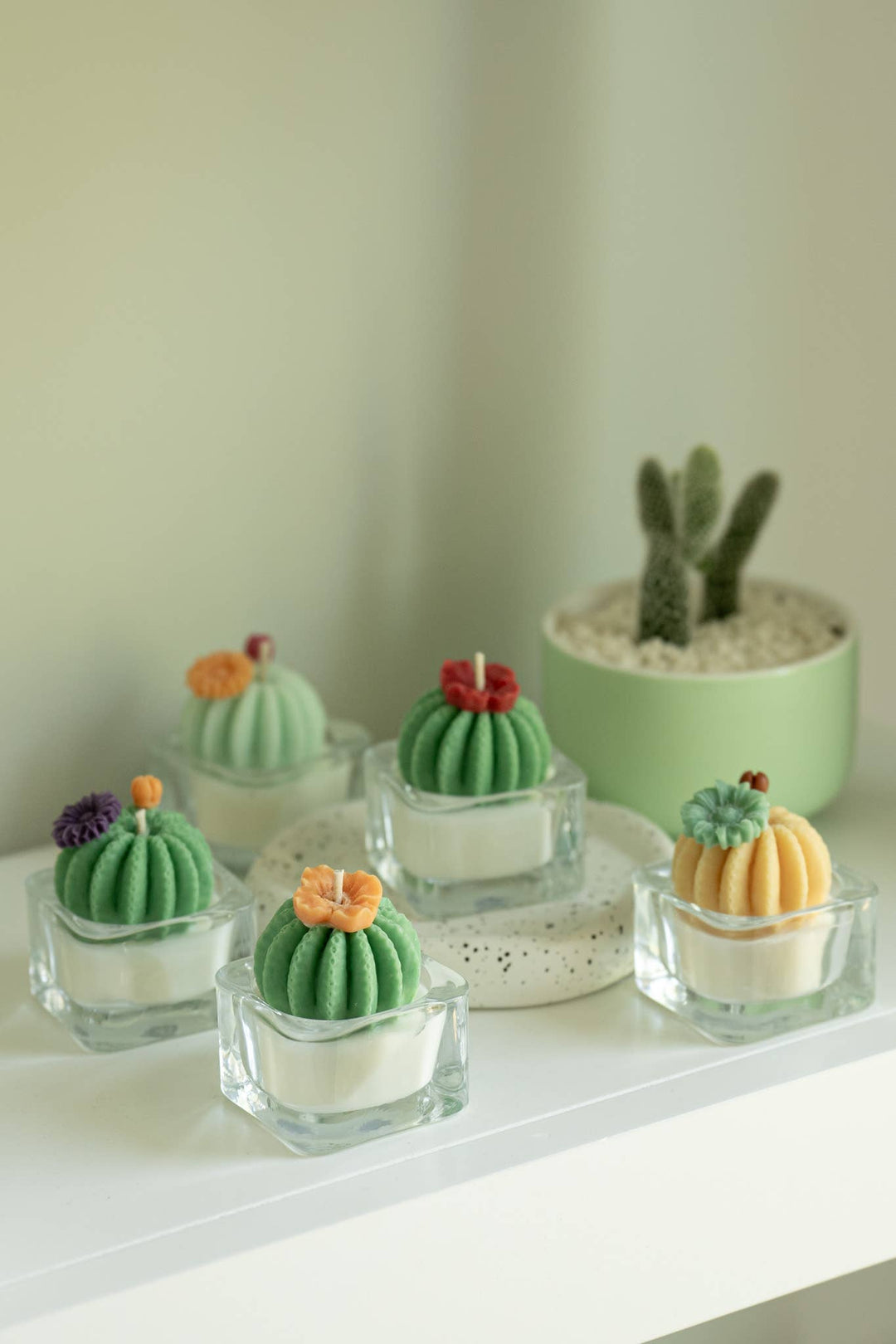 Zoet studio tealight candle