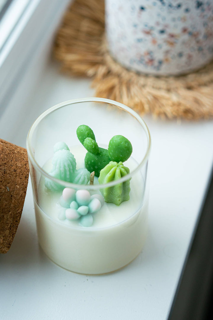Zoet studio cactus candle